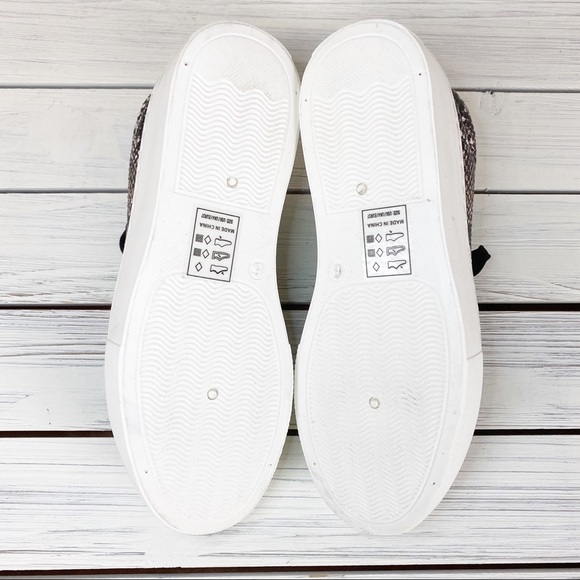 NEW Qupid Faux Snakeskin Chunky Sneakers 6 - Picture 9 of 10